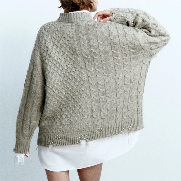 ZARA High Neck Ripped Cable Knit Sweater With Studs Size M - Picture 3 of 16